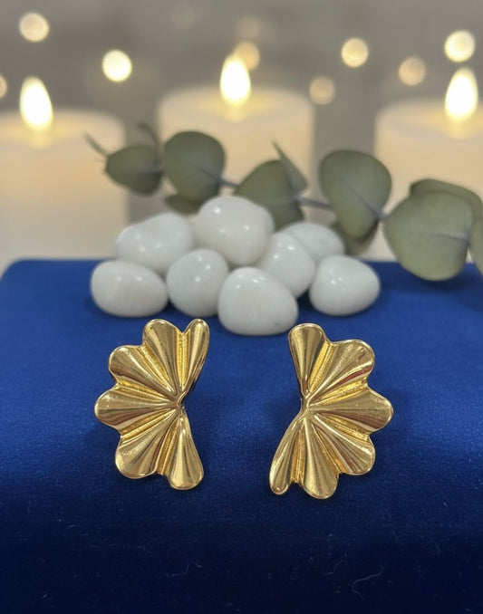 Fan-Shape Earrings