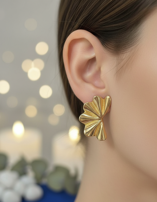 Fan-Shape Earrings